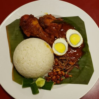 Canteen - Nasi Lemak: chicken, sambal sauce, coconut rice, eggs, nuts, cucumber - Chinese Near Me - Toronto, Ontario Canteen - Nasi Lemak: chicken, sambal sauce, coconut rice, eggs, nuts, cucumber - Chinese Near Me - Toronto, Ontario