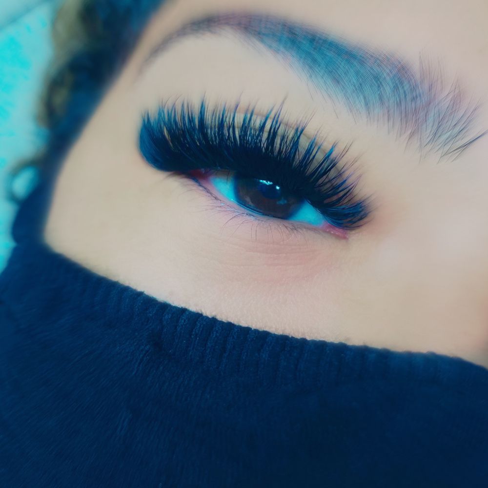 The Lash Joint Logo