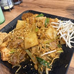 Pad thai