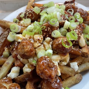 Poutine Centrale - Poutineries Near Me - Montreal, Quebec