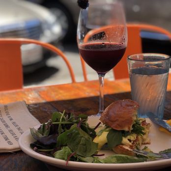 Sunflower Caffe - Coffee & Tea Near Me - Sonoma, California