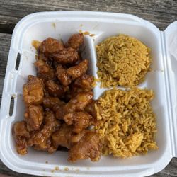 Ho Wah Chinese Restaurant - Tangy Chicken Without Vegetables and fried rice
