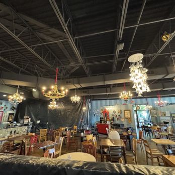 Amelie’s - Cafes Near Me - Charlotte, North Carolina