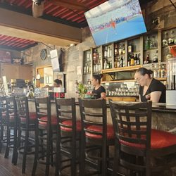 Max's Cafe - Bar seating