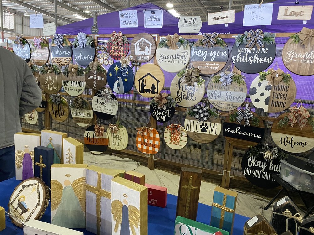 THE BURTON COLISEUM Updated October 2024 7001 Gulf Hwy, Lake