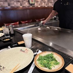 Sumo Japanese Steakhouse & Sushi - Hibachi