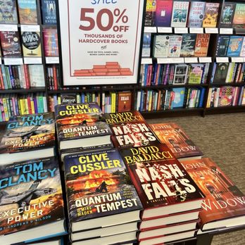 Barnes & Noble - Bookstores Near Me - Aurora, Colorado