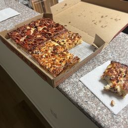 Buffalo Ranch Dip and Ultimate Pepperoni 8 Corner Pizza