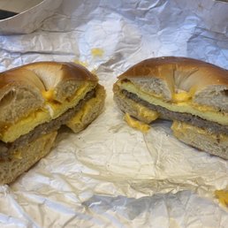 Breakfast bagel Breakfast bagel
