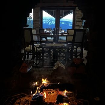 Nakoma Resort & Dining - Massive fireplace in the diningroom. - New American Near Me - Clio, California Nakoma Resort & Dining - Massive fireplace in the diningroom. - New American Near Me - Clio, California