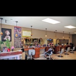 Dante Hair & Nail