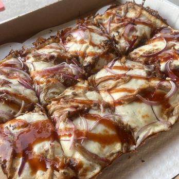 Pizza Tascio NKC - Pulled pork BBQ - Pizza Near Me - North Kansas City, Missouri