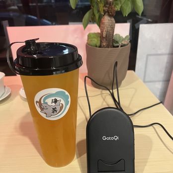 HaiCha - Mango and Passionfruit Tea - Bubble Tea Near Me - Pasadena, California