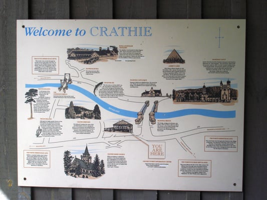 Crathie Kirk by null