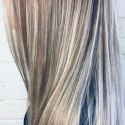 Pelo’s Barbershop & Salon - Colors