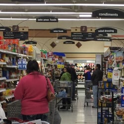 Kroger - They all look SO confused!