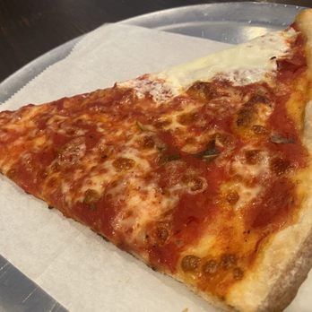 Flora’s Pizza Cafe - Regular slice - Gluten-Free Near Me - Syosset, New York