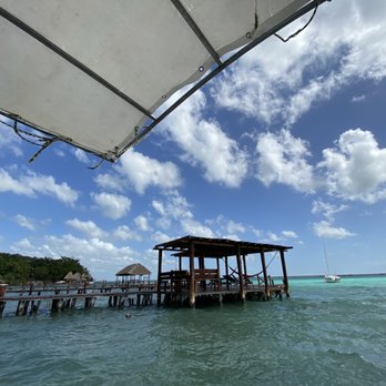 Laguna de Bacalar - Campgrounds Near Me - Bacalar, ROO Laguna de Bacalar - Campgrounds Near Me - Bacalar, ROO