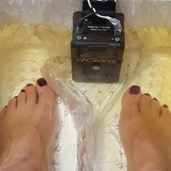 Serenity Salt Cave - Ionic detox footbath