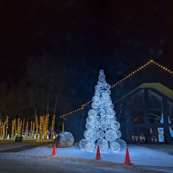 Sam’s Christmas Villiage - Tree - Festivals Near Me - Somerset, Wisconsin Sam’s Christmas Villiage - Tree - Festivals Near Me - Somerset, Wisconsin