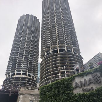 Chicago Boat Rentals - Boating Near Me - Chicago, Illinois
