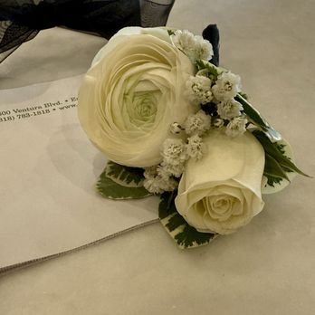 Casa De Flores - White Ranunculus and Spray Rose Boutonniere - Florists Near Me - Encino, California