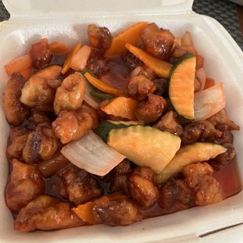 3 Star Restaurant - Sweet and Sour Pork - Filipino Near Me - Vallejo, California