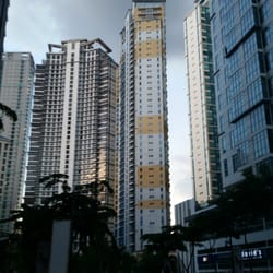 Bellagio Tower 2 - Building being patched up