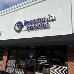 Insomnia Cookies - The Front