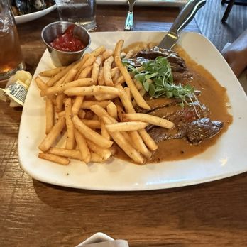 The Wine House - Steak Frites - Wine Bars Near Me - Fairfax, Virginia The Wine House - Steak Frites - Wine Bars Near Me - Fairfax, Virginia
