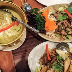Simply Thai - Yum