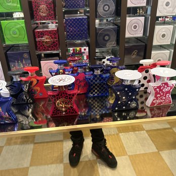 Bond No. 9 - Unisex smells - Cosmetics & Beauty Supply Near Me - New York, New York Bond No. 9 - Unisex smells - Cosmetics & Beauty Supply Near Me - New York, New York