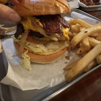 Sal's Burgers - Burgers Near Me - San Mateo, California
