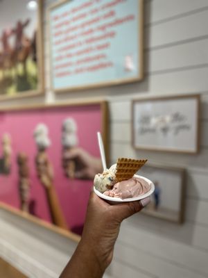 Jeni's Splendid Ice Creams by null