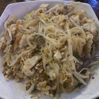 Tuk Tuk Thai Campbell - Chicken Pad Thai - Thai Near Me - Tucson, Arizona