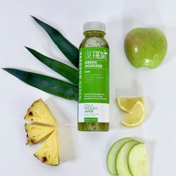 Live Fresh Cold Pressed Juice + Smoothie Bar