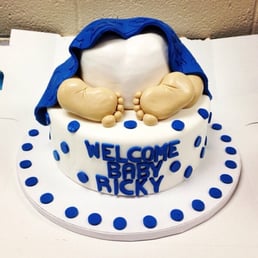Baby shower cake Baby shower cake