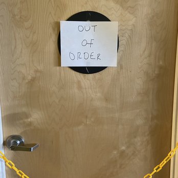 Anytime Fitness - Bathrooms closed - Gyms Near Me - Fallbrook, California Anytime Fitness - Bathrooms closed - Gyms Near Me - Fallbrook, California