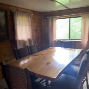 Tiny Town Cabins - Dining room - Hotels Near Me - Estes Park, Colorado