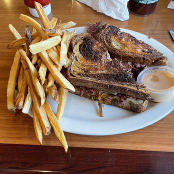 JC's Restaurant - Ruben with sauerkraut - Sandwiches Near Me - Burton, Ohio