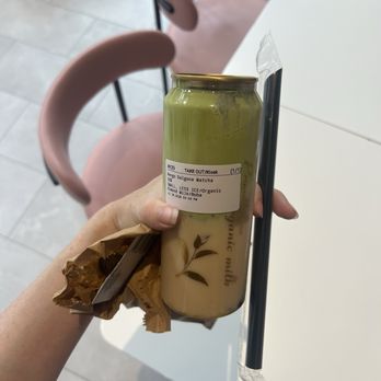 TE'AMO Boba Bar & Dessert - mango dalgona matcha - Desserts Near Me - Baltimore, Maryland TE'AMO Boba Bar & Dessert - mango dalgona matcha - Desserts Near Me - Baltimore, Maryland