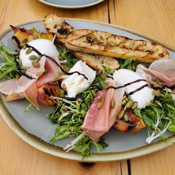 The Post - White peach salad - Comfort Food Near Me - Los Altos, California The Post - White peach salad - Comfort Food Near Me - Los Altos, California