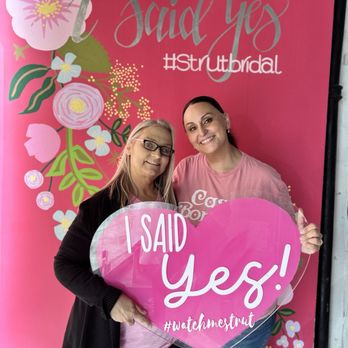 Strut Bridal Salon - Bridal Near Me - Long Beach, California Strut Bridal Salon - Bridal Near Me - Long Beach, California