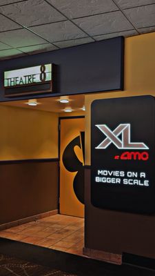 AMC Burbank 16 by null