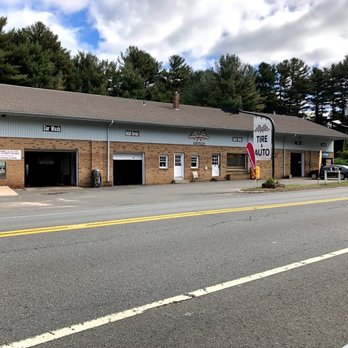 Checkered Flag Auto Center - Used Car Dealers Near Me - East Granby, Connecticut Checkered Flag Auto Center - Used Car Dealers Near Me - East Granby, Connecticut