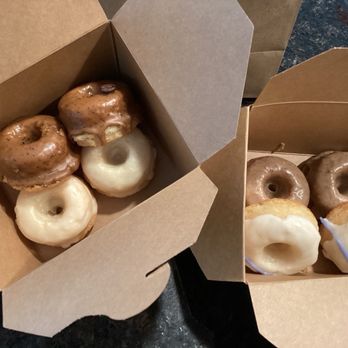 Fōnuts - These are the mini dairy free Fonuts. Don't they look delicious?! - Donuts Near Me - Studio City, California Fōnuts - These are the mini dairy free Fonuts. Don't they look delicious?! - Donuts Near Me - Studio City, California