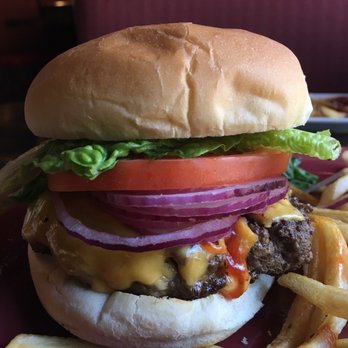 Doubleday's Restaurant and Bar - That's a burger!!!! - American Near Me - Dobbs Ferry, New York