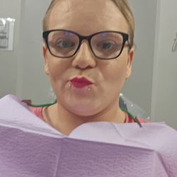 Iconic Dental - Sitting in the chair