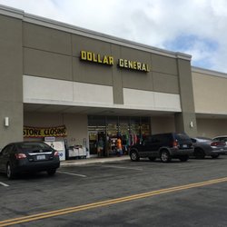 Dollar General Store - Well, this store is going out of business. How does a 'dollar' store manage to not do well?!?