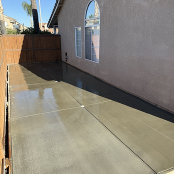 Robles Hardscape - Approx. 300 sq ft - Masonry/Concrete Near Me